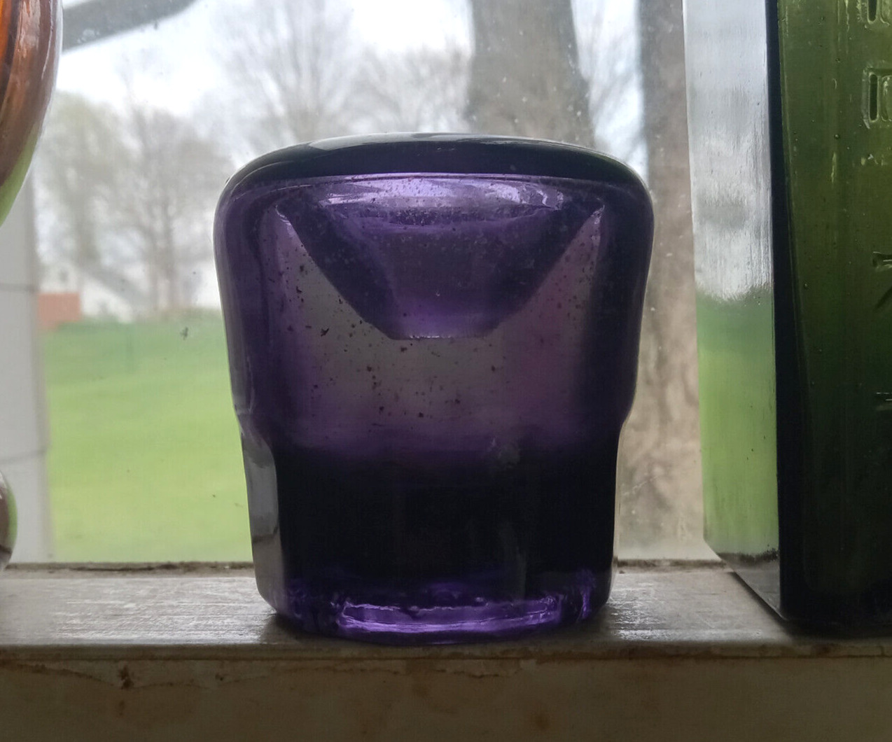 1870s DEEP AMETHYST GLASS FUNNEL INKWELL WITH 10 PANELS AROUND BASE REAL NICE