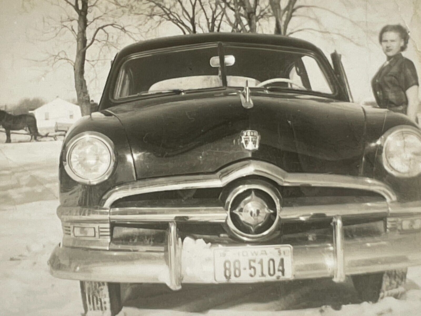 1D Photograph Pretty Woman Portrait Old Car Iowa 1951