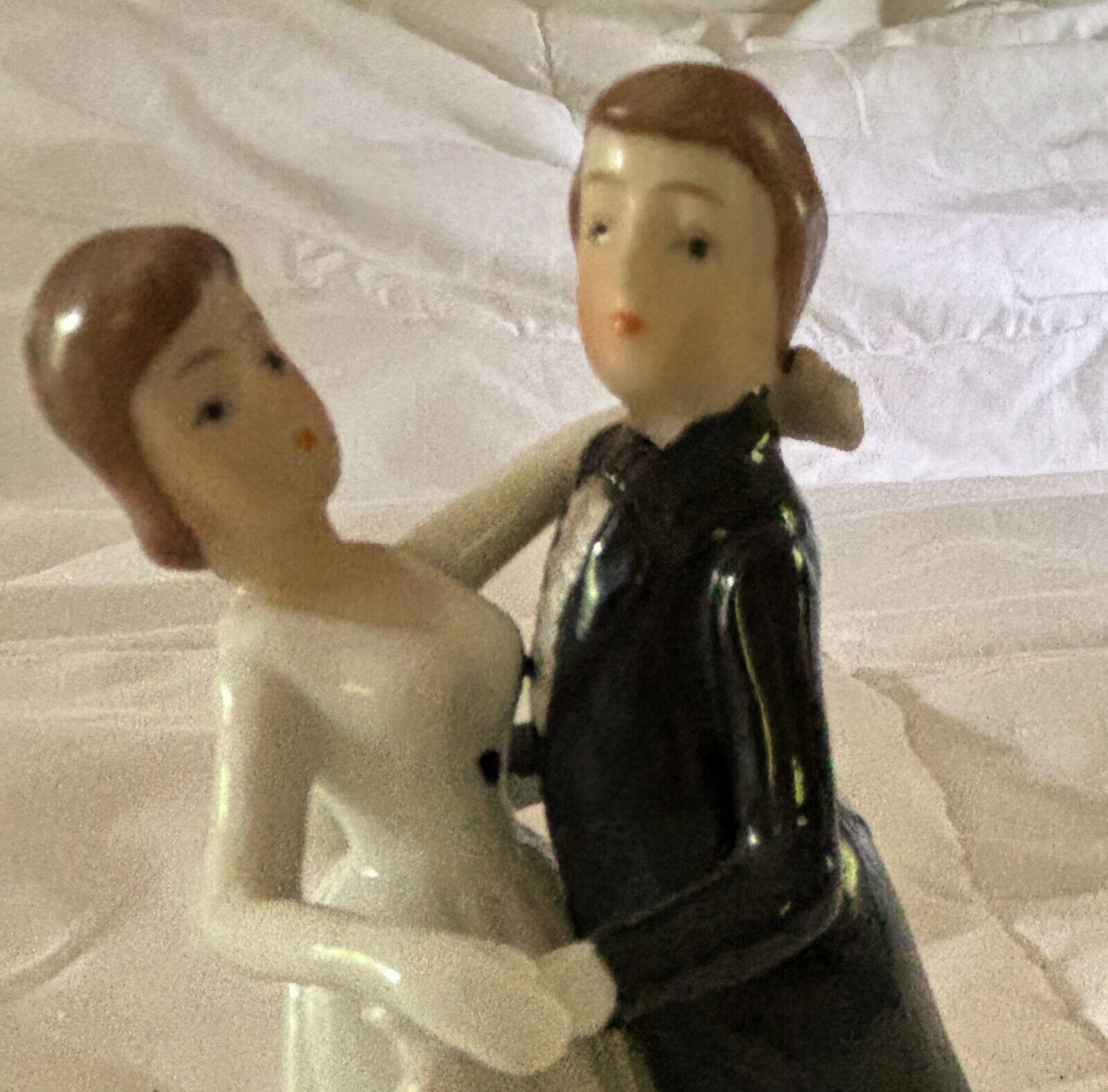 VTG Bride Groom Figurine Wedding Cake Topper 4-1/2\