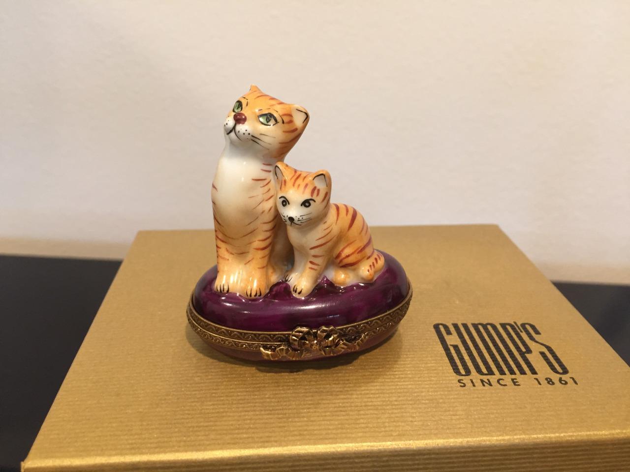 LIMOGES France Peint Main Rochard Cat & Kitten Purple Base Gumps Collectible