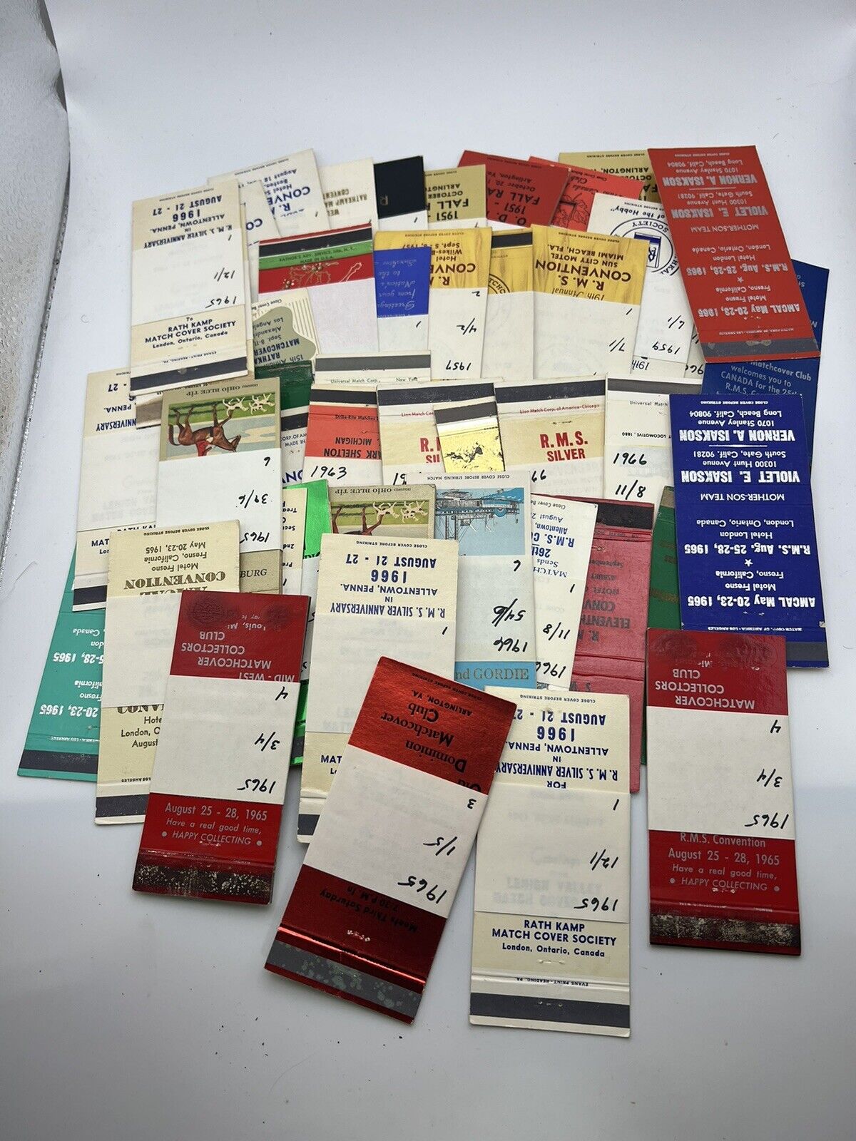 Vintage 1960’s Advertising Matchbook Covers Lot Of 100