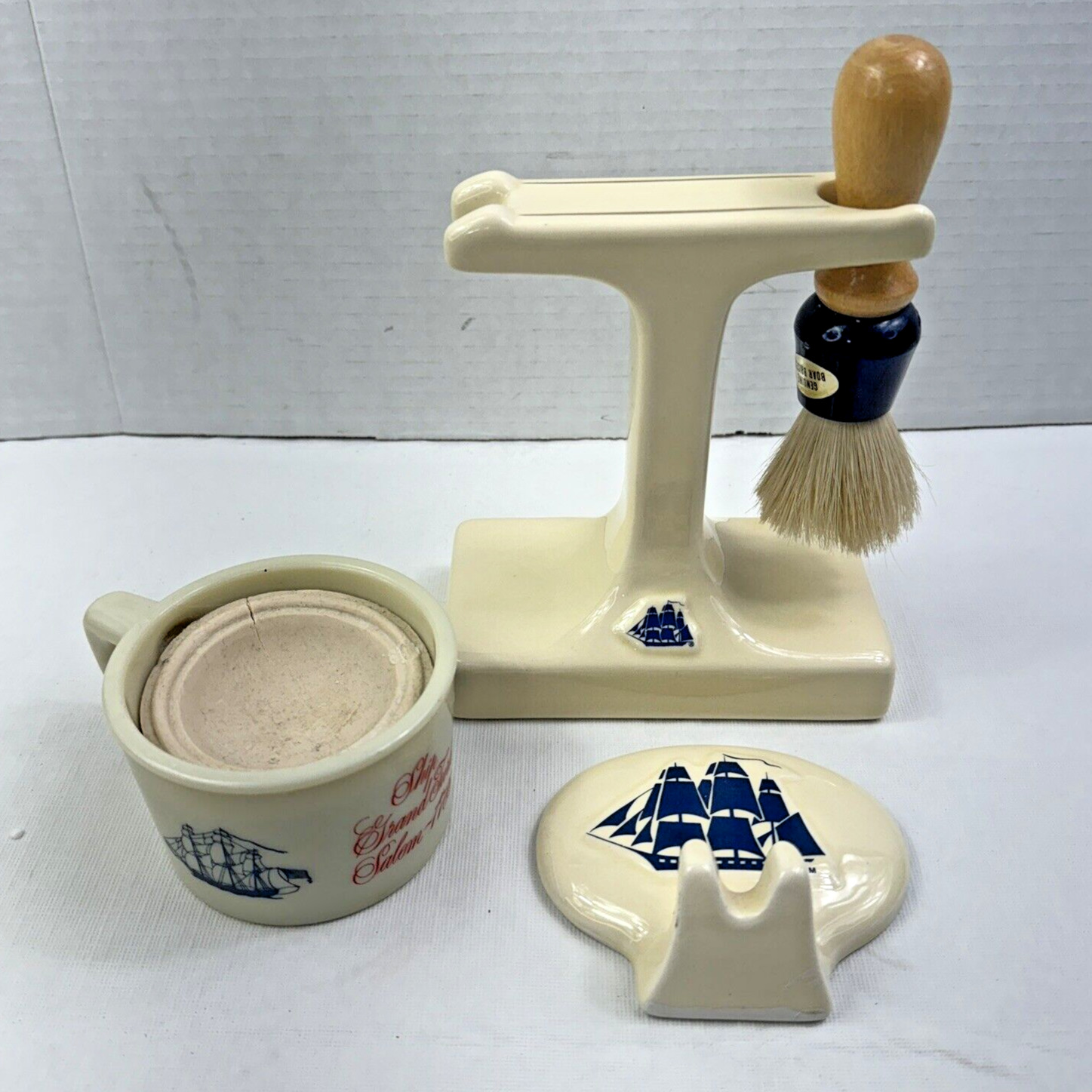 Vintage Old Spice Ceramic Shaving Set Stand Mug w Soap Brush Razor Hook Shulton
