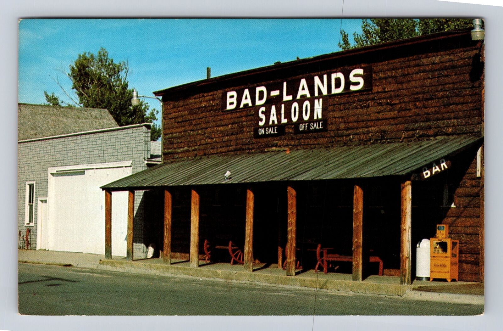 Medora ND-North Dakota, Replica Bad-Lands Saloon, Antique Vintage Postcard