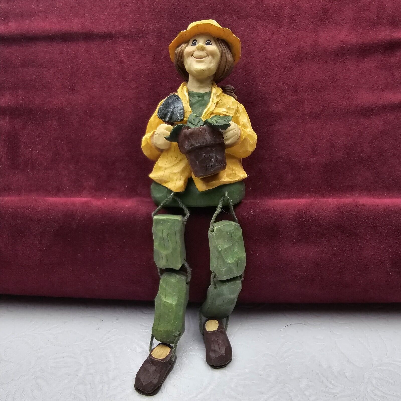 2003 WMG Gardener Woman Leg Dangler Figurine