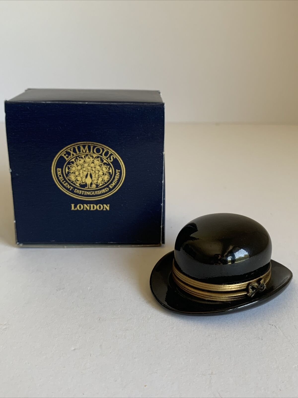 Limoges Bowler HAT Black Porcelain Trinket Eximious Peint Main Boxed France New