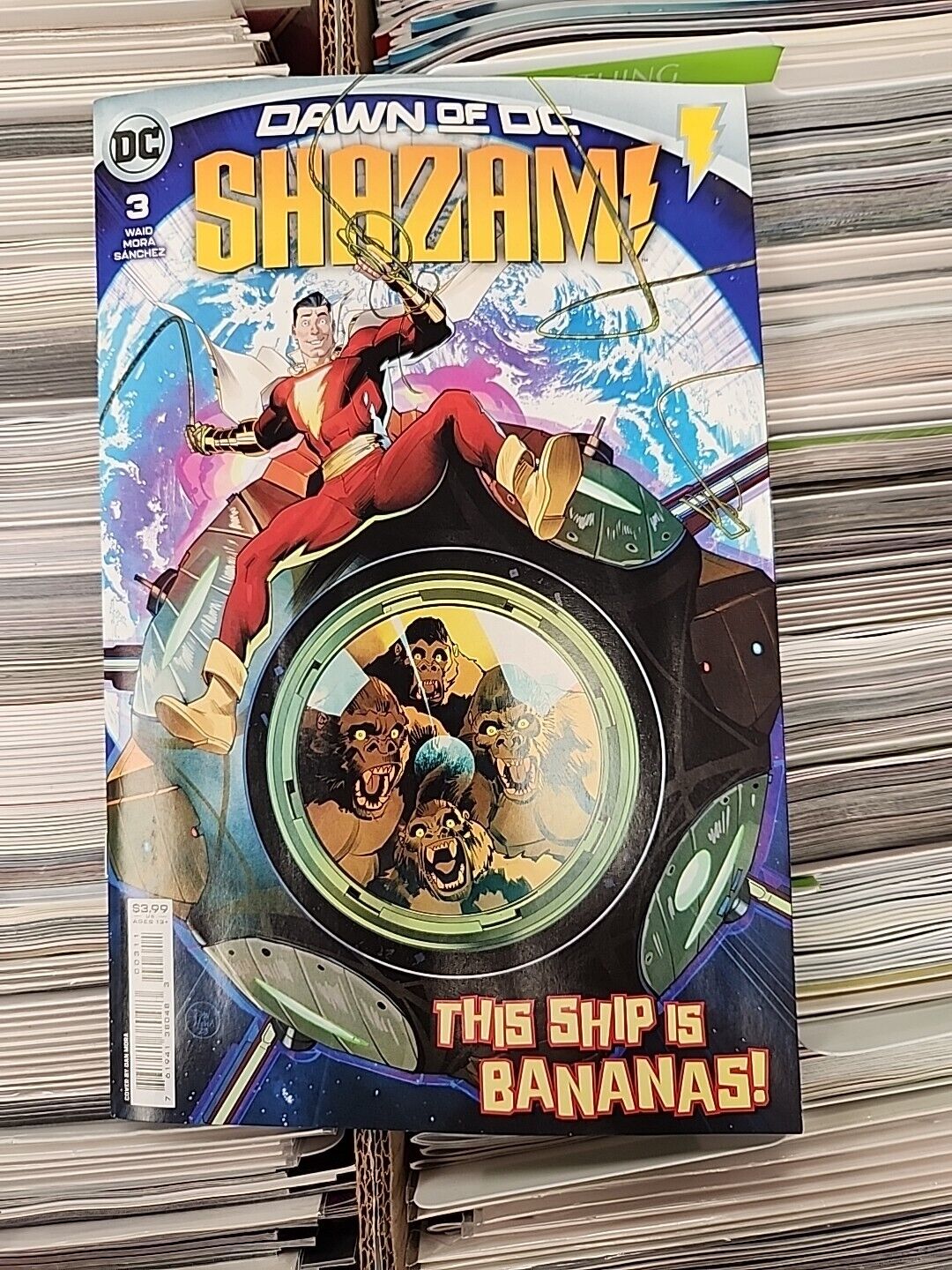 SHAZAM #3 DC Comics COVER A DAN MORA