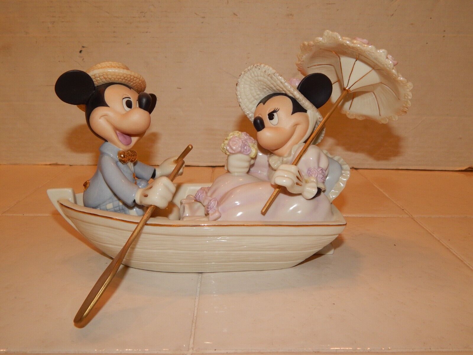 Lenox Walt Disney World Disney Showcase Collection \