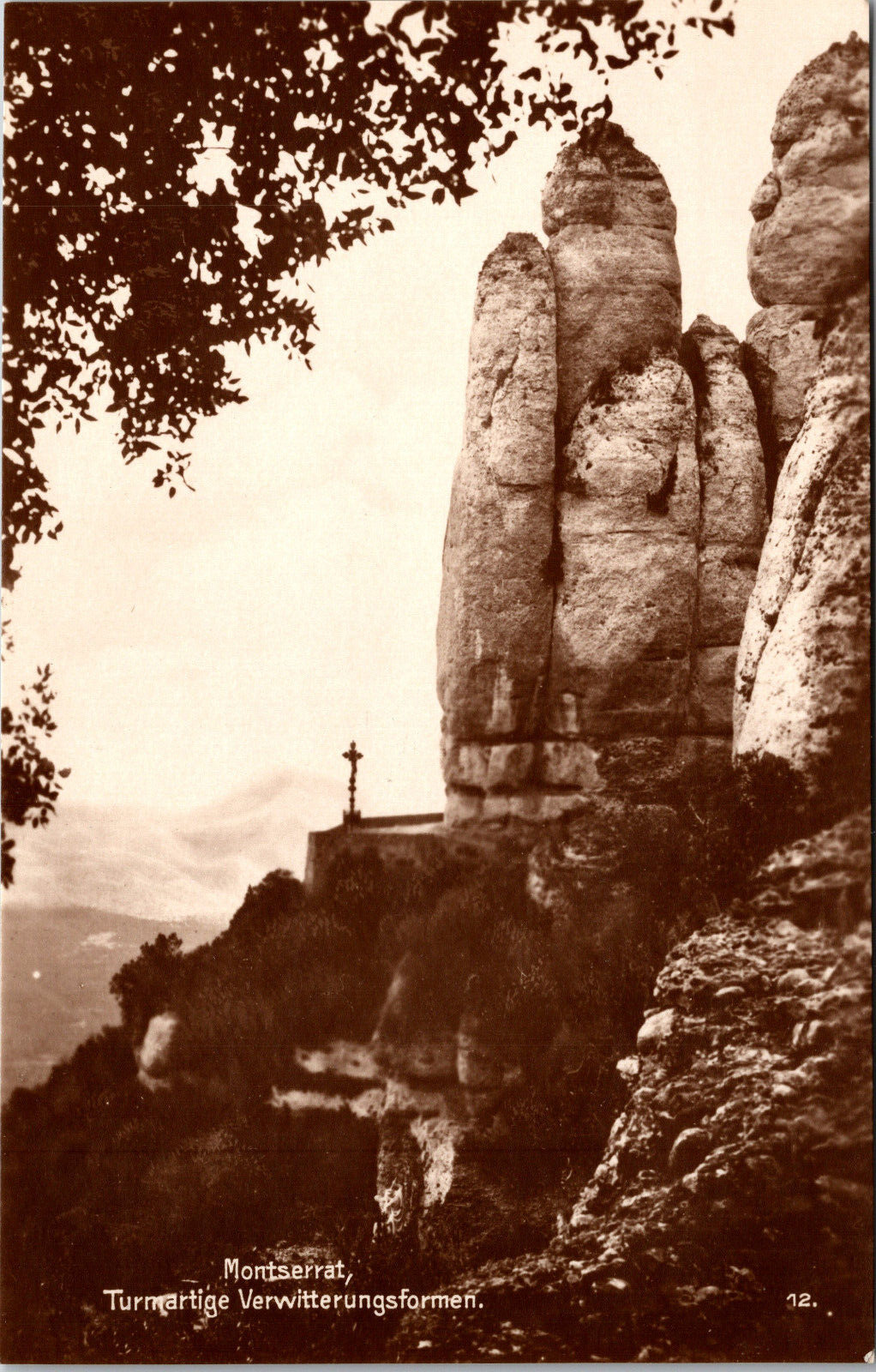 Weathered Towers Montserrat Barcelona Spain Trinks-Bildkarte Postcard RPPC