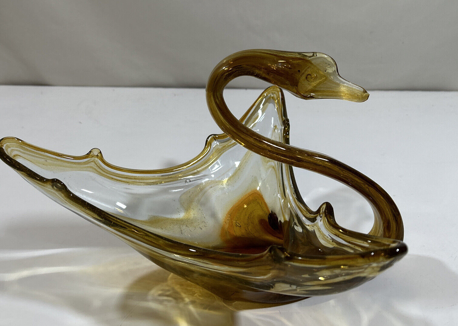 LOVELY Large SWAN Hand-Blown Glass Art Yellow/Brown/Gold Swirl. VGC