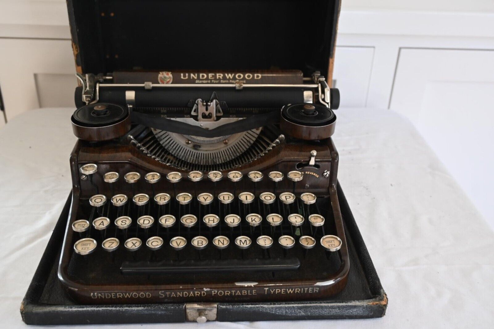 Vintage Underwood Standard Four Bank Portable Typewriter Faux Wood Grain