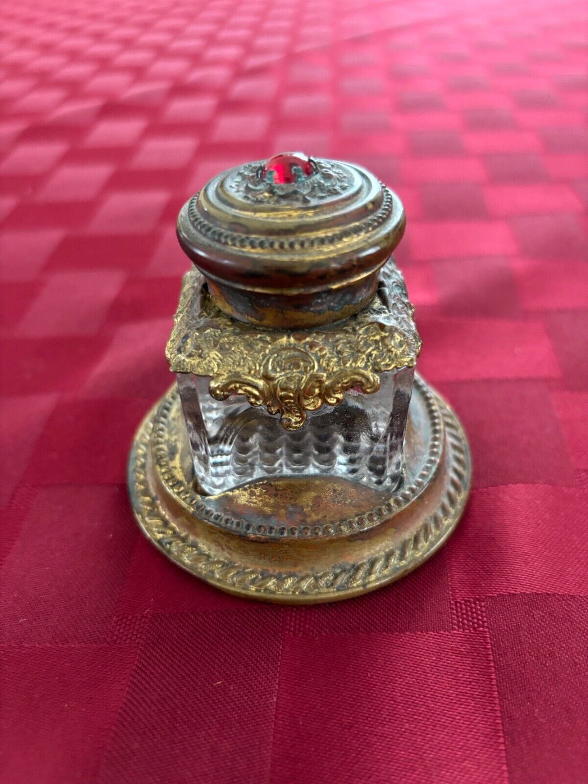 Old Inkwell. Very Decorative Finish. Glass in perfect condition. Size 3”x 2.5”