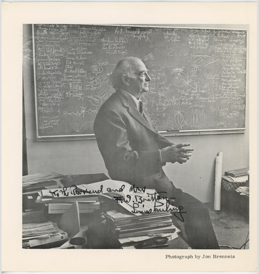 Linus Pauling Scientist Autographed Signed Vintage Photo JSA COA 15156
