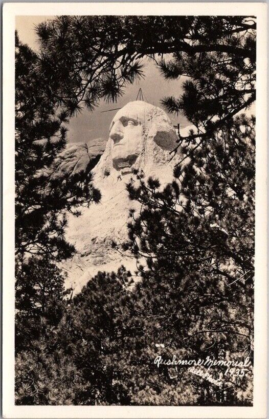1935 MOUNT RUSHMORE SD RPPC Postcard Washington / Construction / BELL PHOTO