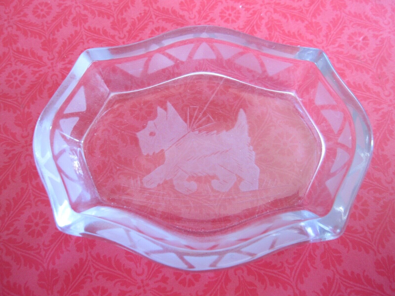 Vintage Intaglio Scottie Dog Terrier Etched Glass Trinket / Jewelry Dish