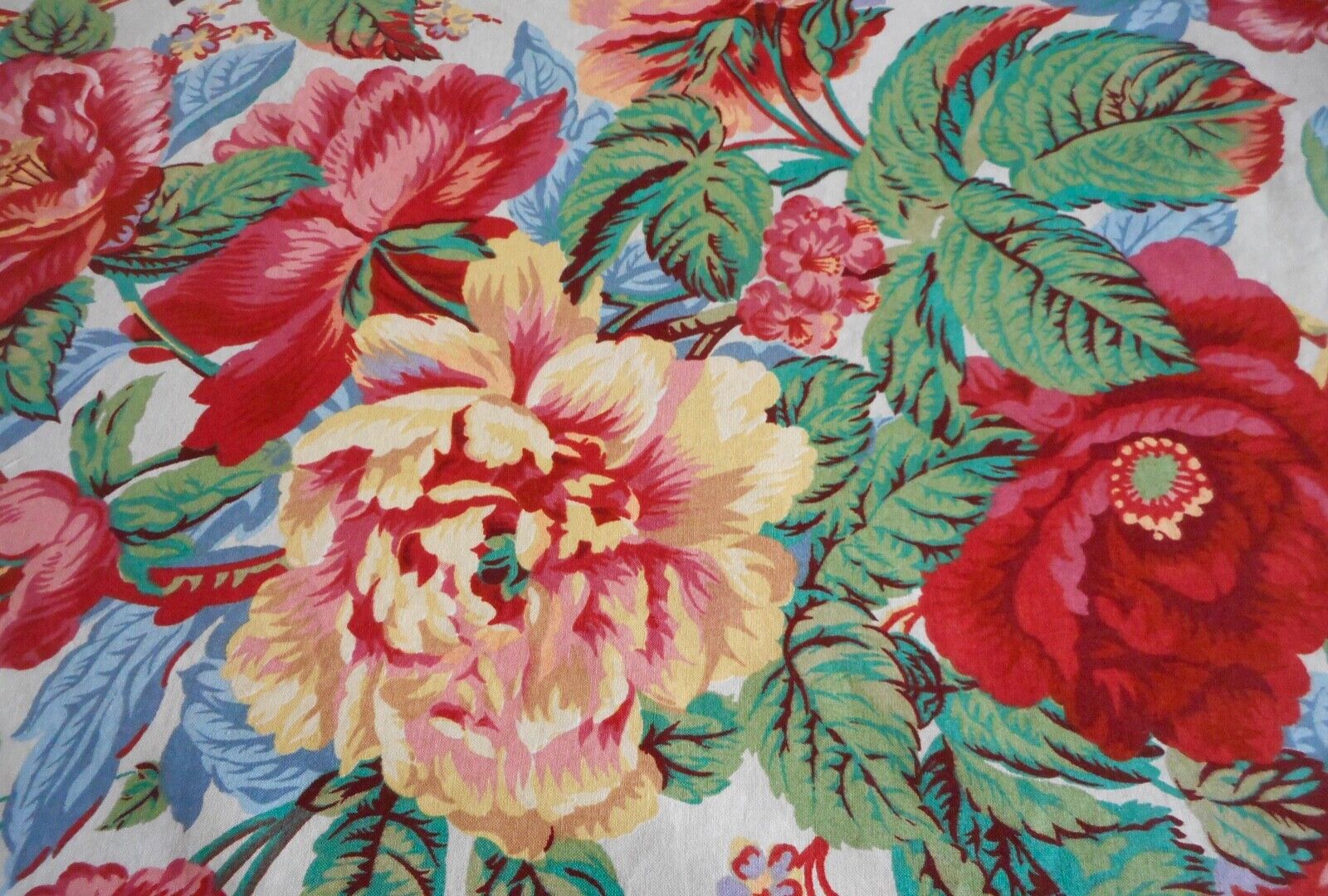Vintage French English Poppy Garden Floral Cotton Fabric~Red Green Yellow Blue