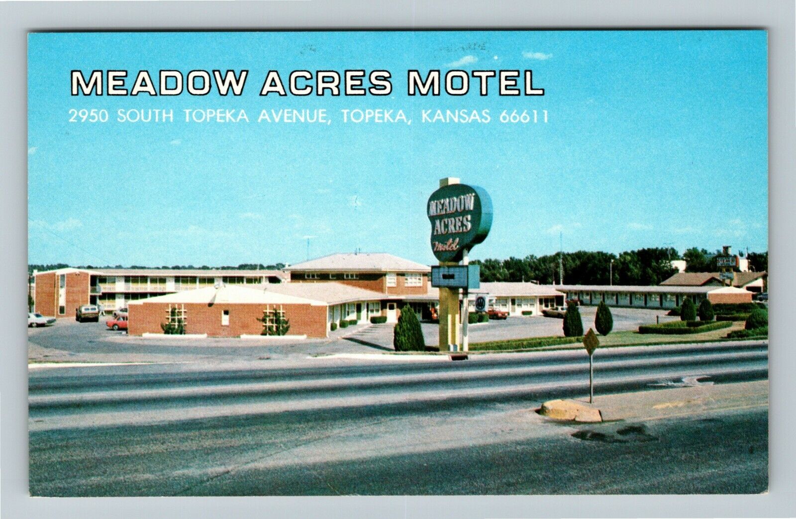 Topeka KS-Kansas, Meadow Acres Motel, Advertising, Vintage Postcard