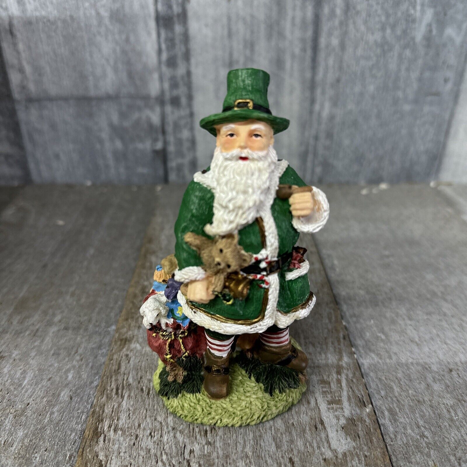 1995 The International Santa Claus Collection Irish Father Christmas Ireland