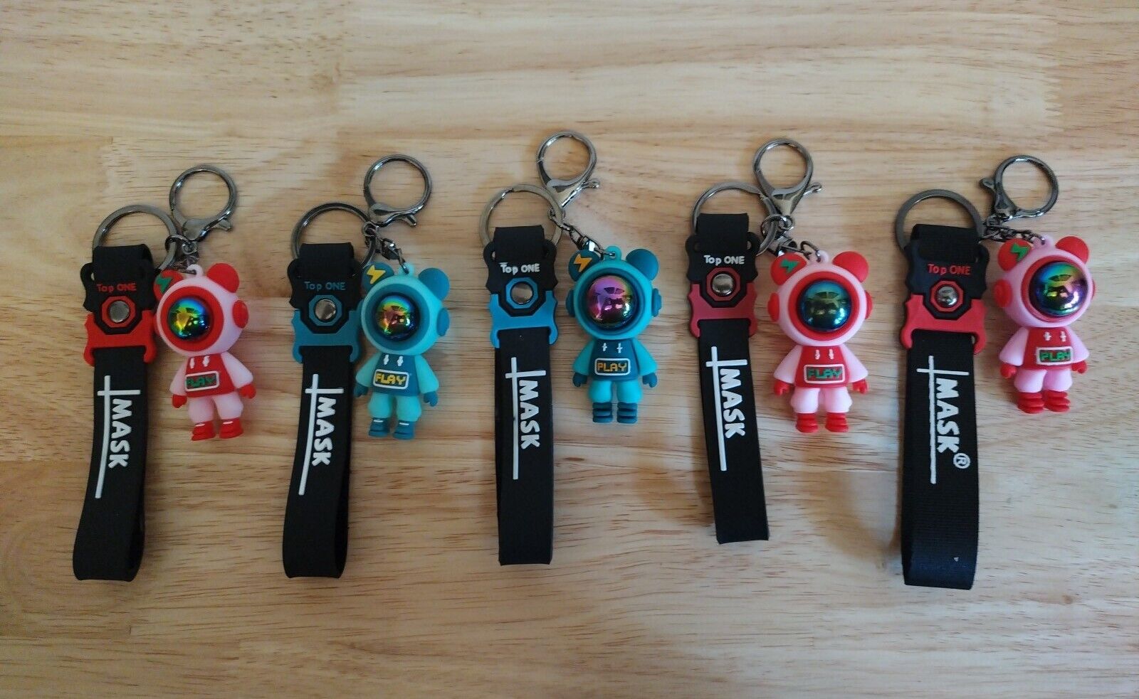 lot Of 6 Top One Mask Key Chains. #DZ6