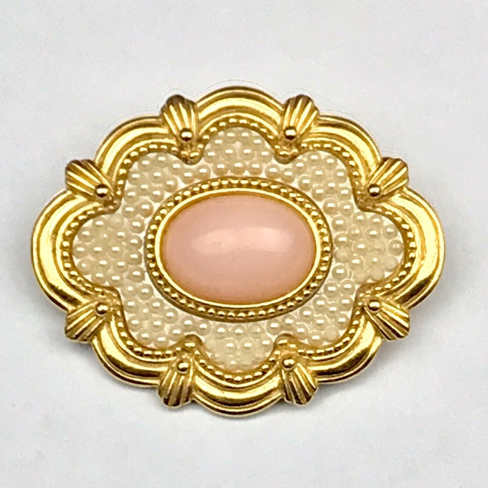Gold Tone Brooch Pin Vintage Metal Faux Pearls Pink