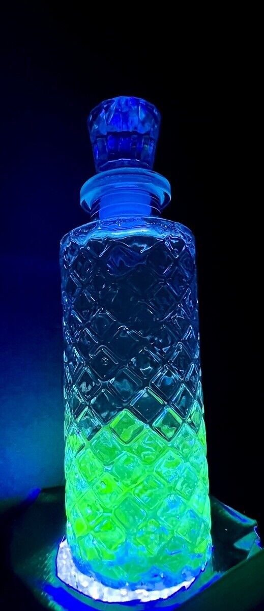 7” Pink Vial UV  Crushed  Uranium Glass. Glow-motion Liquid Moves Vintage Glass