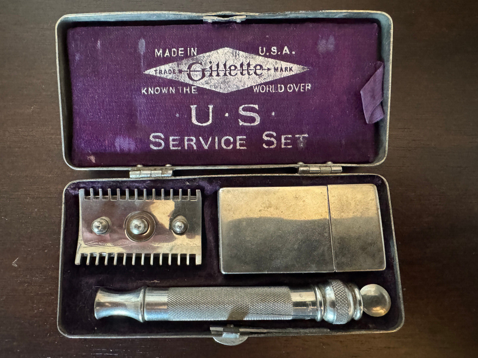 Antique 1917 Military WWI US Army Gillette U.S. Service Razor Set Shaving Kit