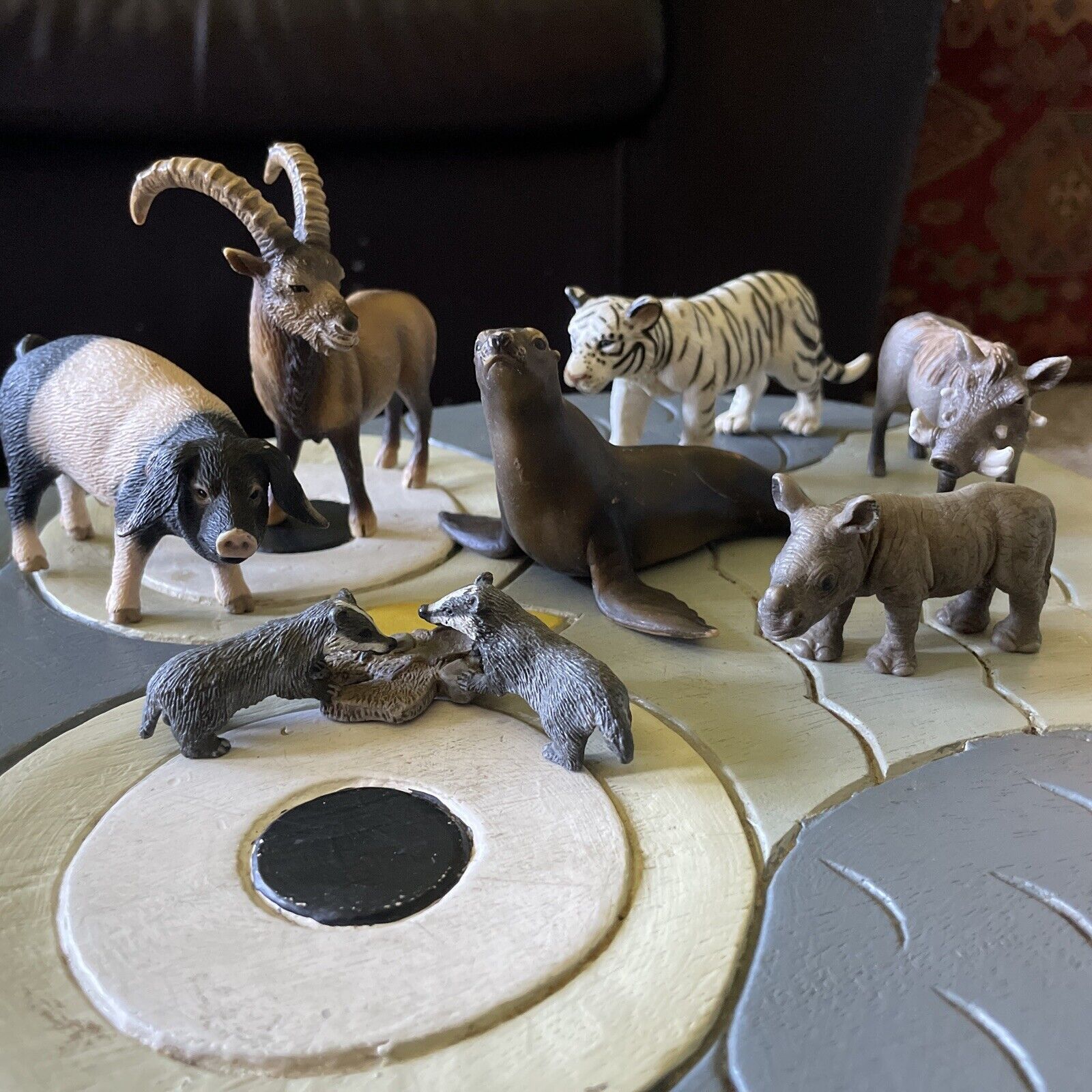 Schleich Animal Lot of 7 Assorted Wild Life ~ Pig, Tiger, Warthog, Mountain Goat