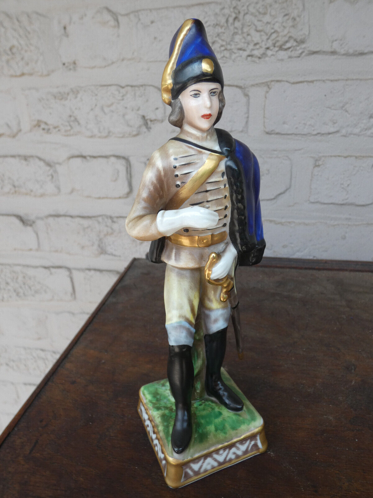 Vintage napoleon soldier general figurine statue porcelain