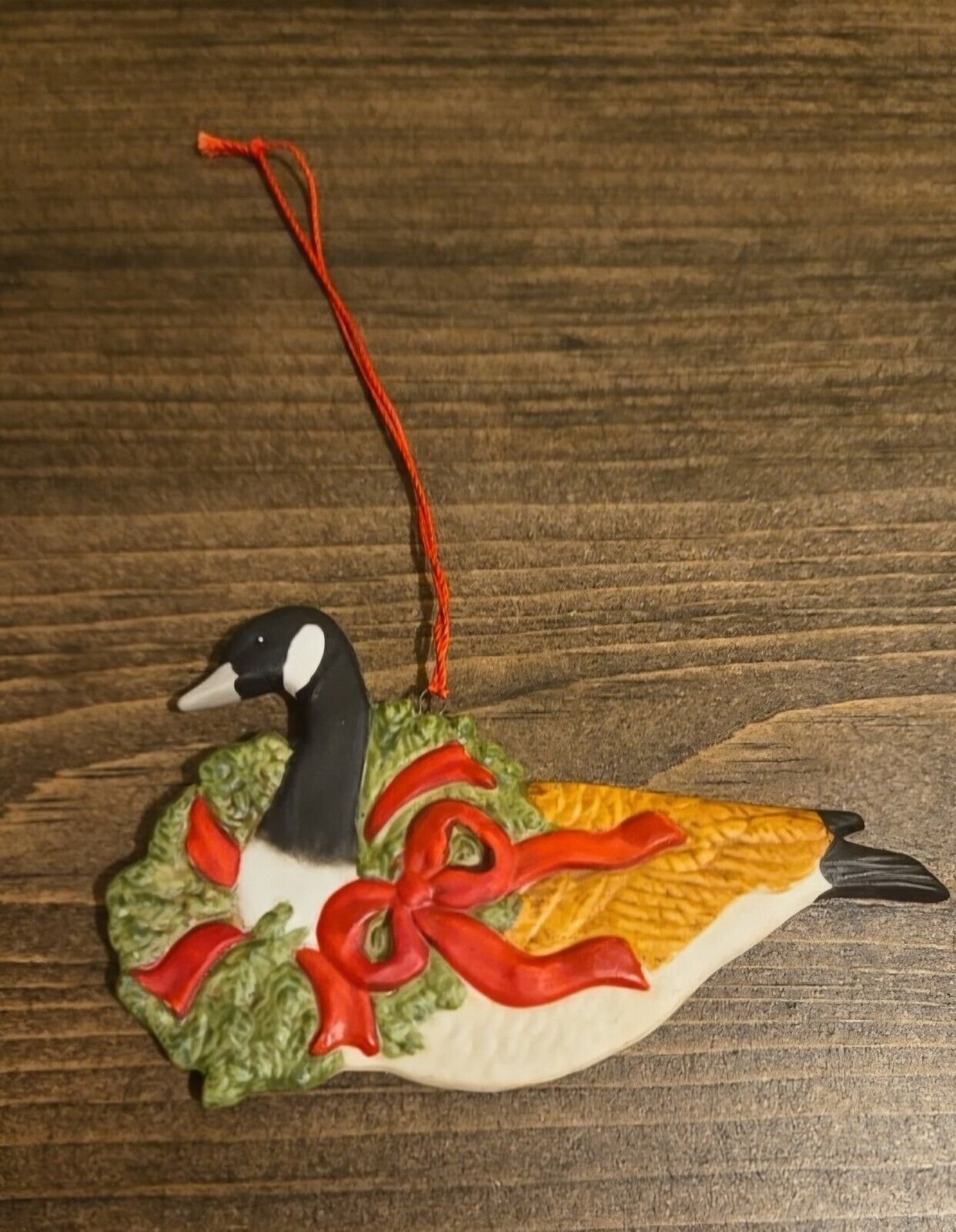 Vintage 1983 Schmid Gordon Fraser Christmas Ceramic Ornament Goose With Wreath
