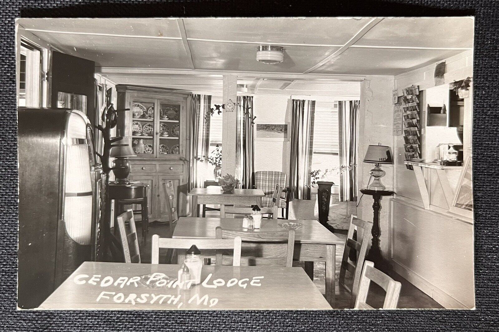 RPPC Postcard Cedar Point Lodge Forsyth Missouri Interior View    B3