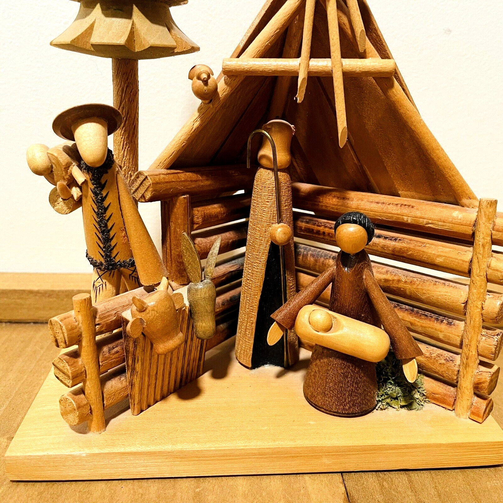 Poland Wooden Nativity Creche Vtg Handmade 9\