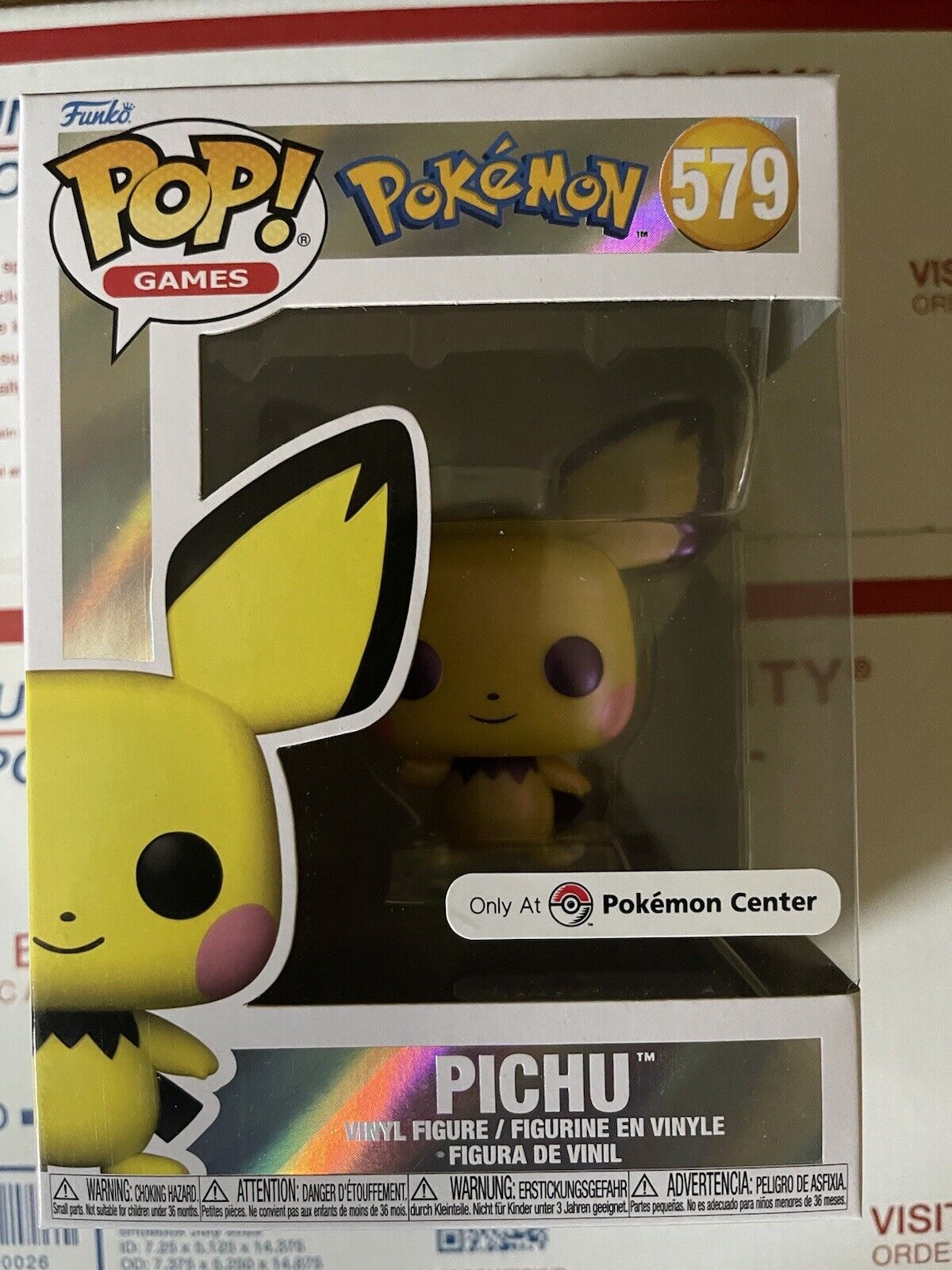 Funko POP PICHU Pearlescent #579 Pokemon Center Exclusive