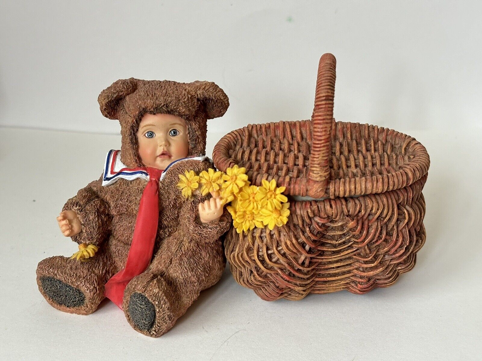 1998 Anne Geddes Cute Baby in Teddy Bear Suit Basket Trinket Box 3” W/COA