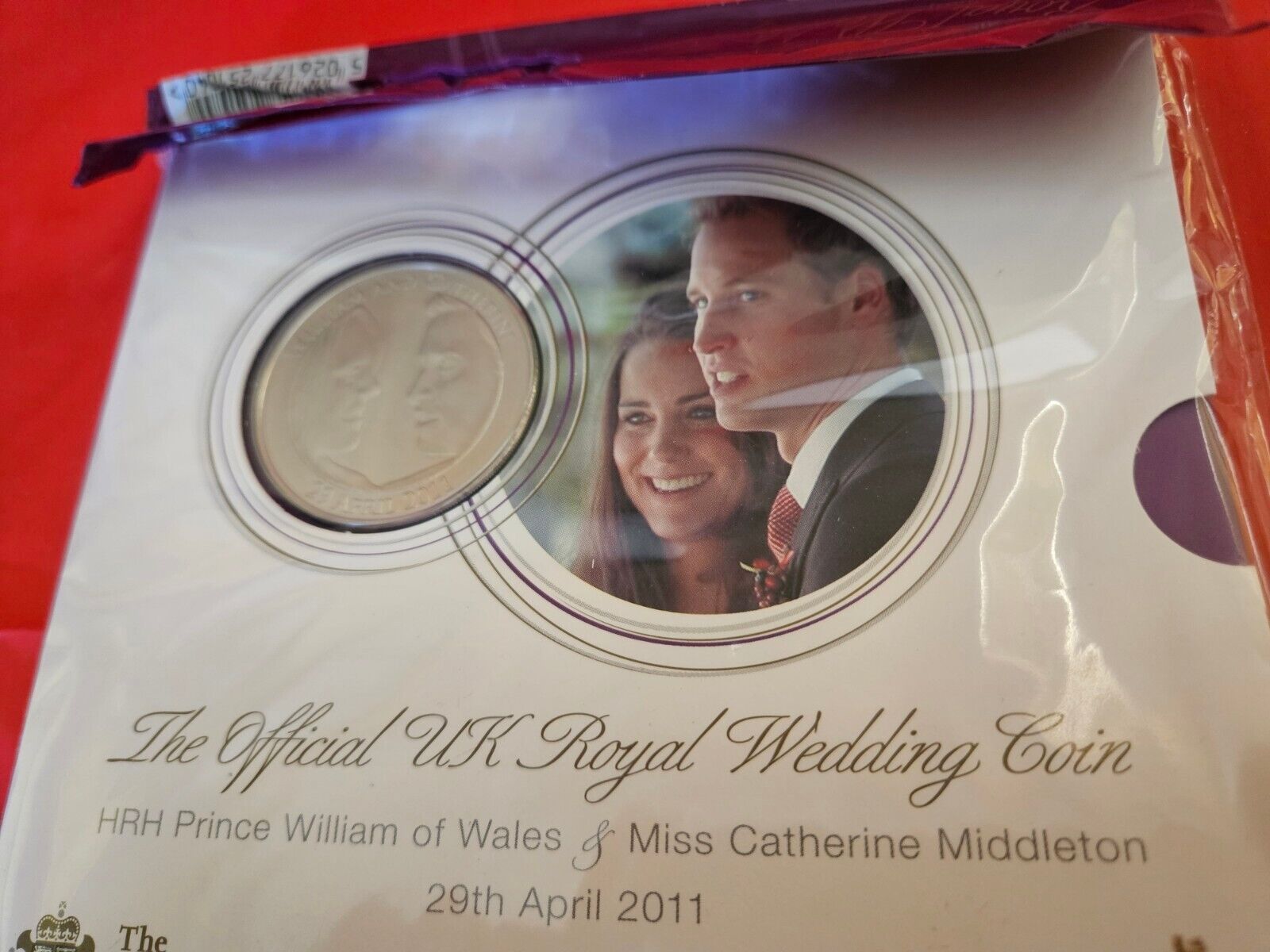 The Official UK British Royal Wedding Coin 2011 - Prince William - Royal Mint