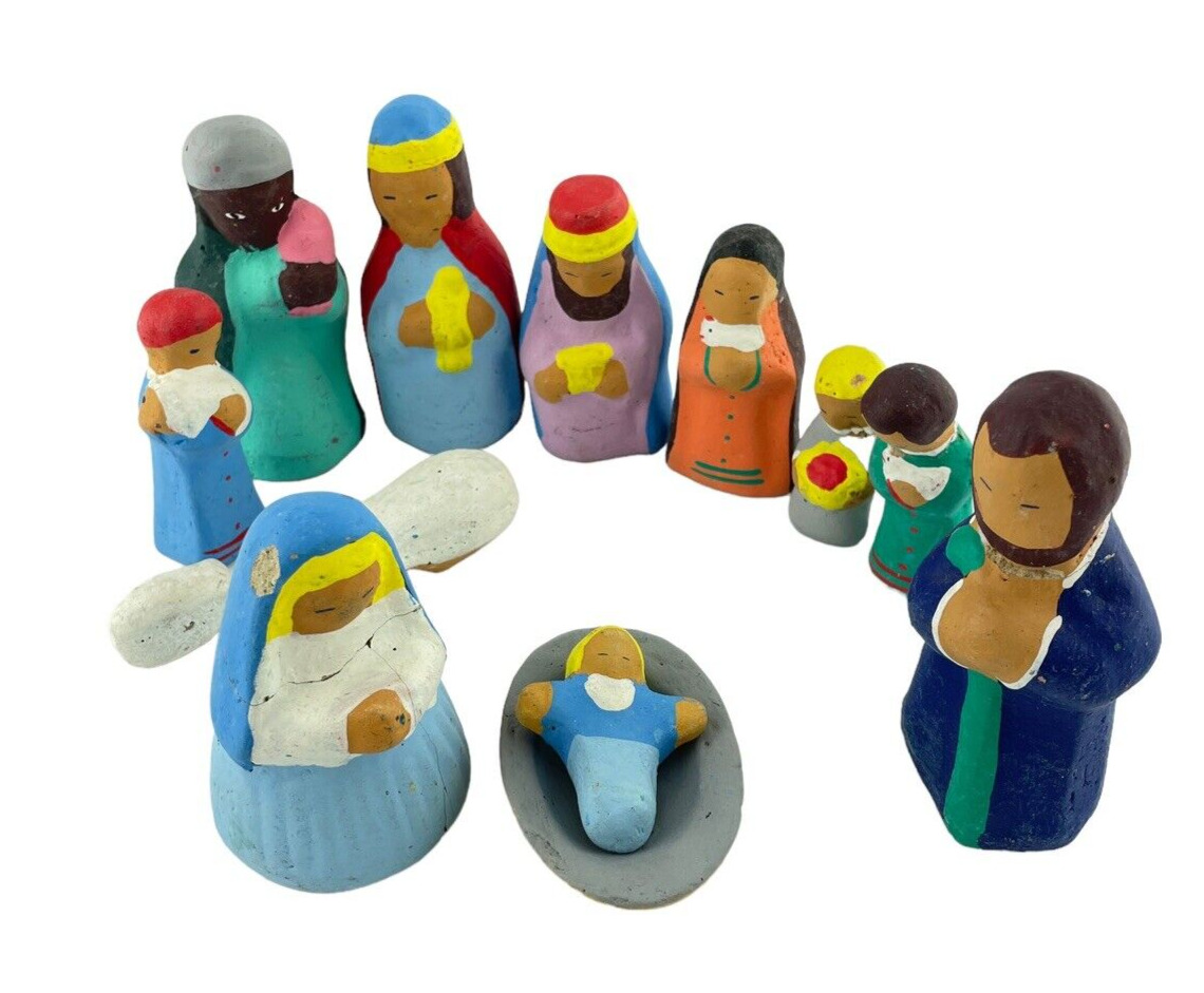 Primitive Nativity Set 13 Pieces Bright Color Pottery Simple Christmas Mexico