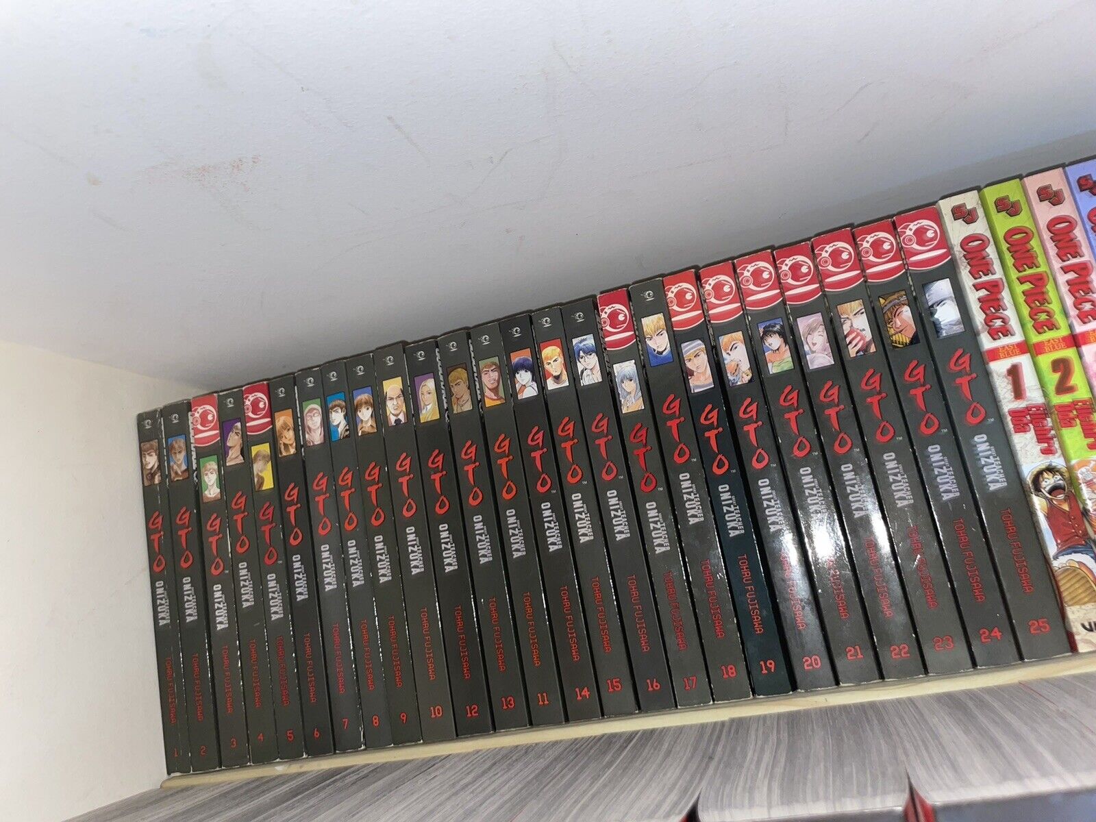 Great Teacher Onizuka  GTO Manga Volumes 1-25 (Complete)