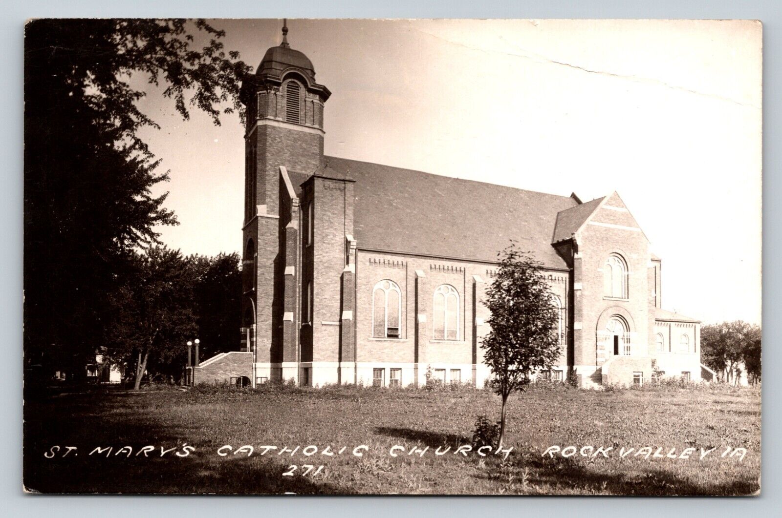 RPPC St. Mary's Catholic Church ROCK VALLEY IOWA Exterior Postcard EKC 1939-'50