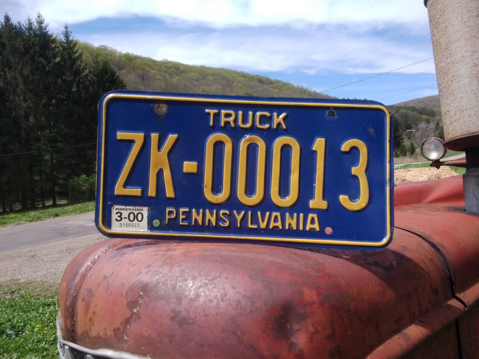 rare htf PA PENNSYLVANIA TRUCK license plate natural low # 13 expired in 2000