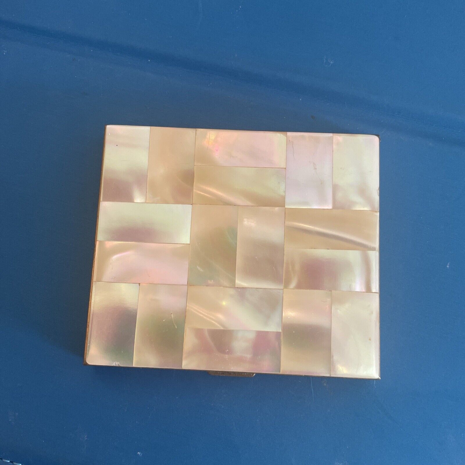 1950\'s Volupte Ladies Makeup Compact~Mother of Pearl Checkerboard Pattern~3\