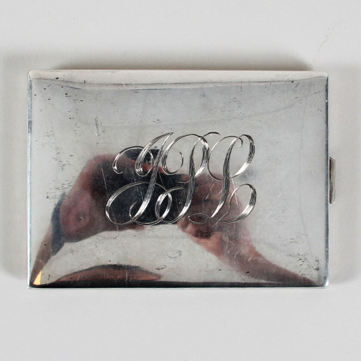 Jerry Lewis\' silver ciggarette case. A holiday gift from Gretchen and Lou Brown.