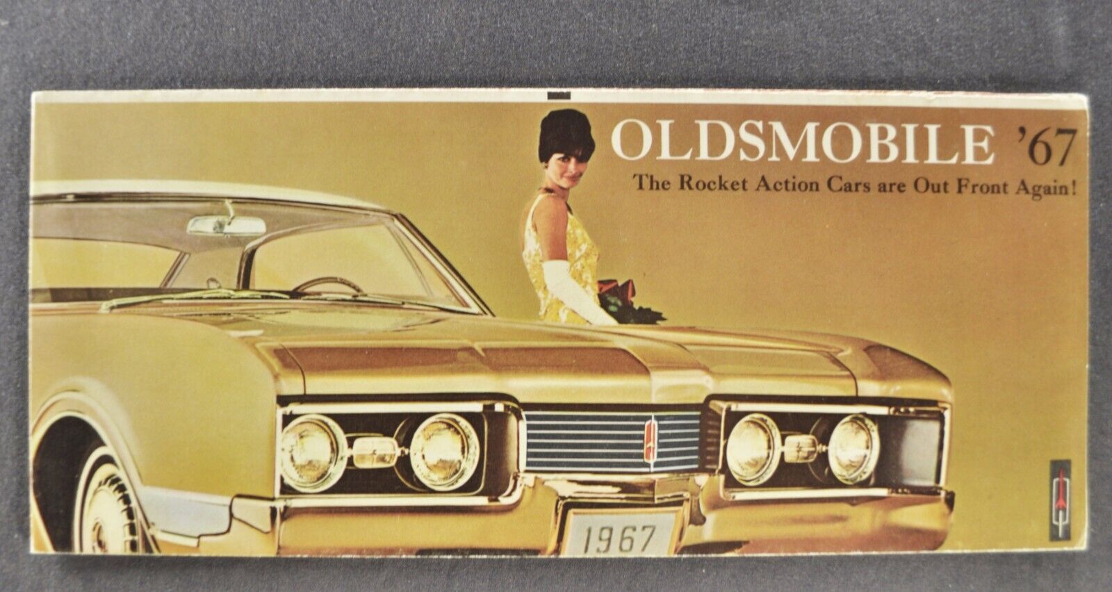 1967 Oldsmobile Small Brochure Cutlass 442 98 Delta 88 Delmont Toronado Wagon
