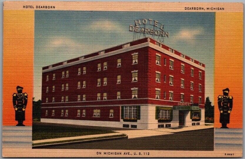 1947 Dearborn, Michigan Postcard HOTEL DEARBORN Street View / Teknitone Linen