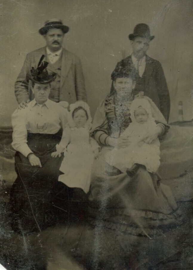 tintype photographs antique Studio 1800s Couples Baby Well Dressed Men Women