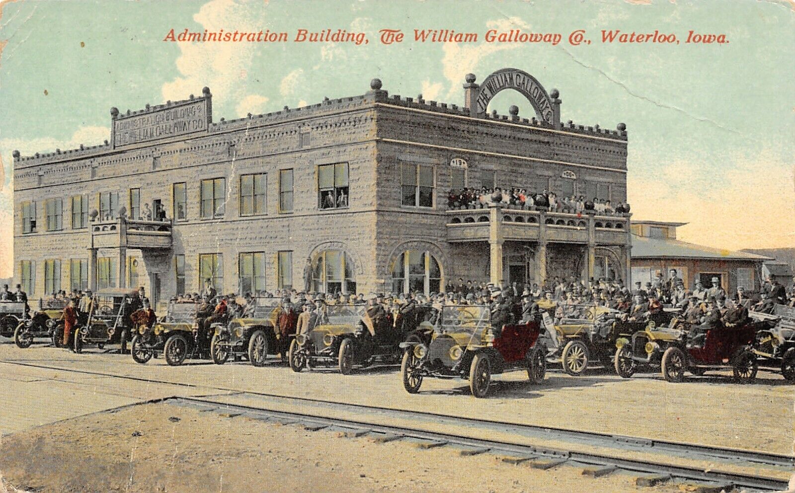 Waterloo Iowa~William Galloway Farm Implement Equipment Offices~Crowd~Cars~1912