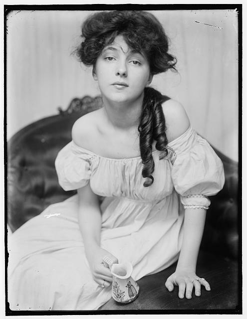 Photo:Evelyn Nesbit,1884-1967,artist\'s model,chorus girl