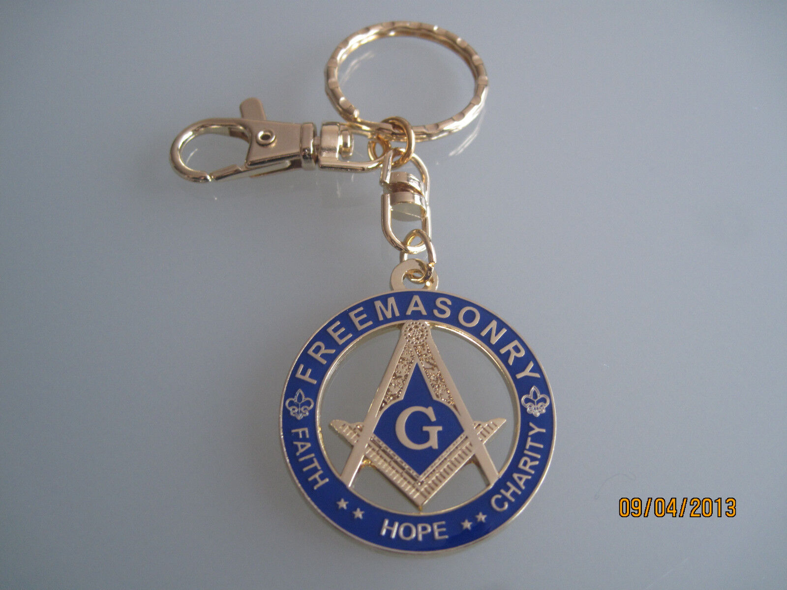 New Masonic Master Mason Cut out  Keychain Gold Blue