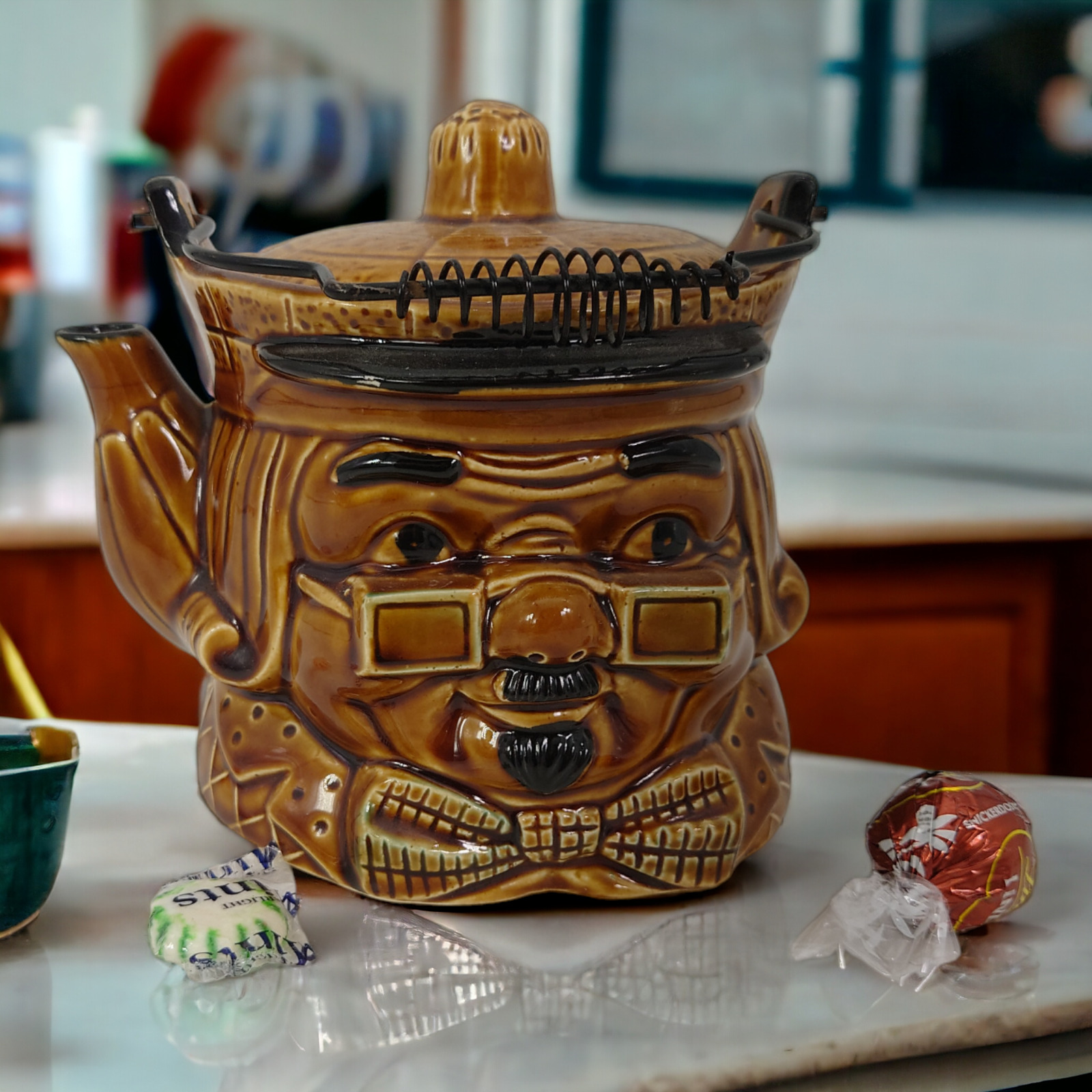Vintage Teapot Coffee Pot Toby Head Ben Franklin Wire Handle Japan Scottish