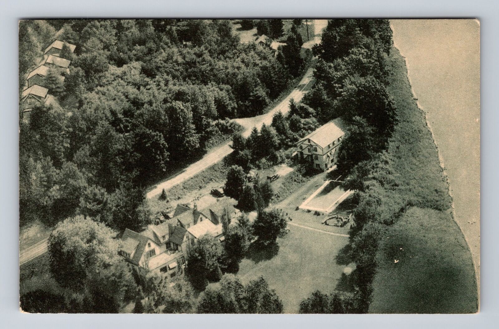Narrowsburg NY-New York, Peggy Runway Lodge, Delaware Valley Vintage Postcard