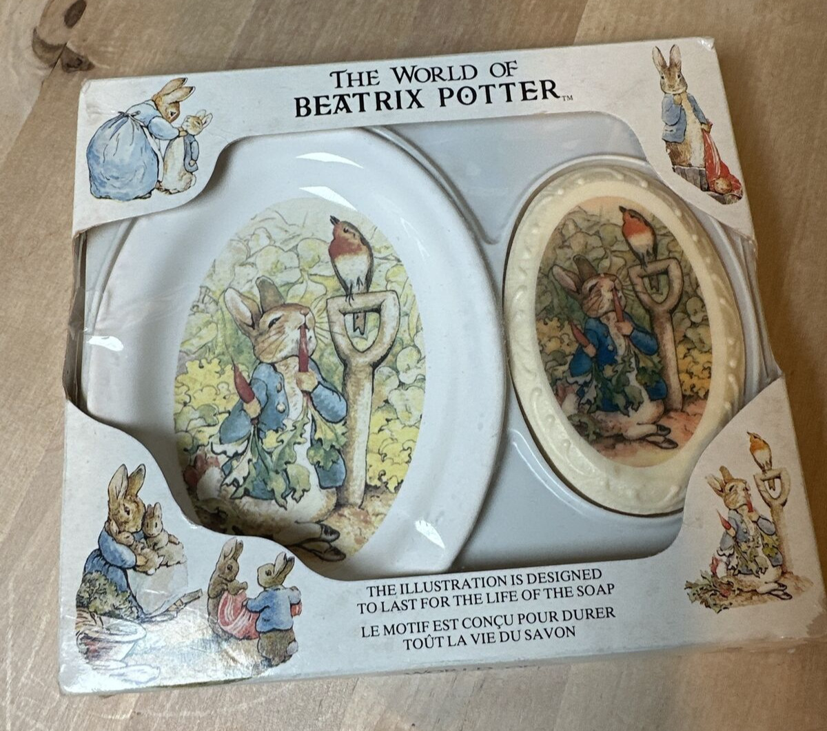 The World of Beatrix Potter Soap and Ceramic Dish Set in Box, 1988 BOX DAMAGED