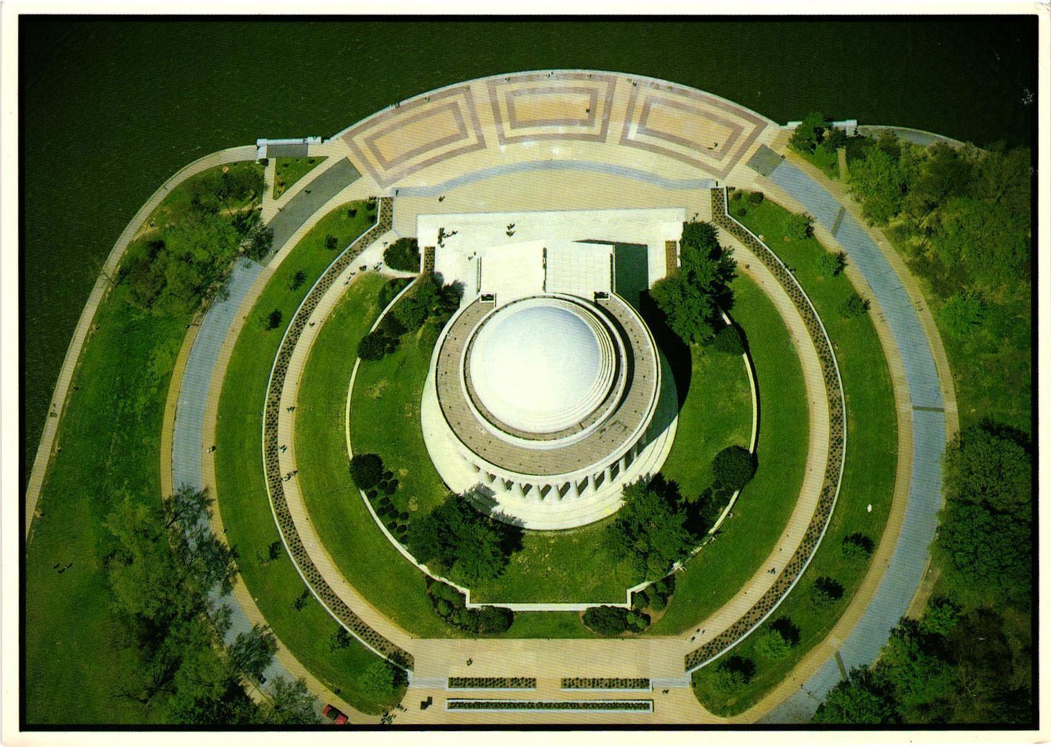Vintage Postcard 4x6- Jefferson Memorial, Washington