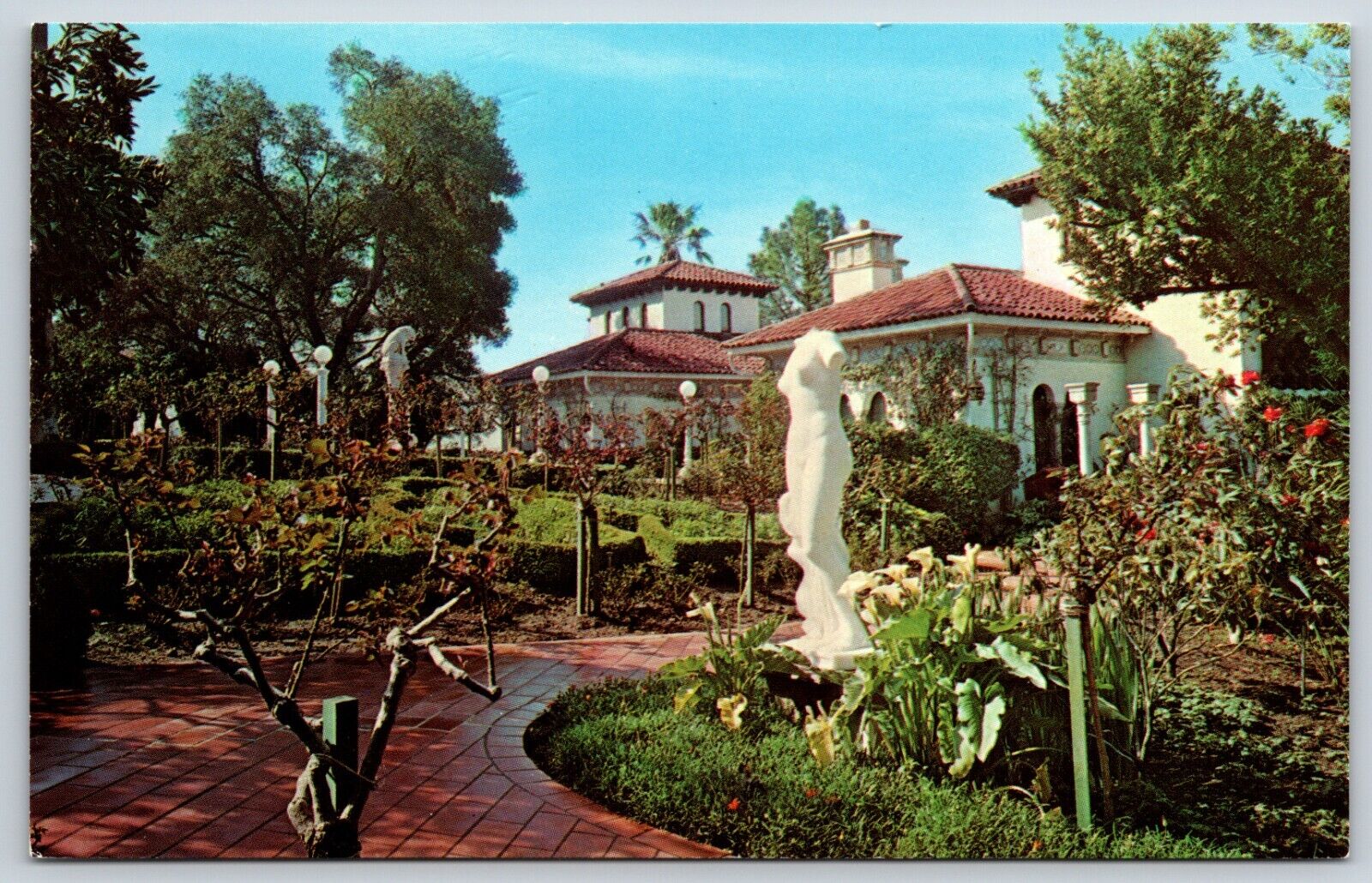 Postcard Hearst San Simeon State Historical Monument, California Unposted